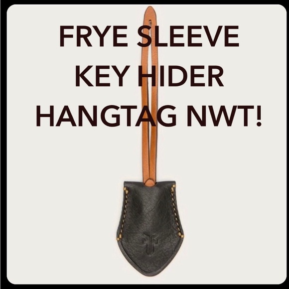 ๐ฅHTF! Frye Black Leather Sleeve Key Hider Bag Charm Fob ๐ฅณ๐ - Picture 3 of 7